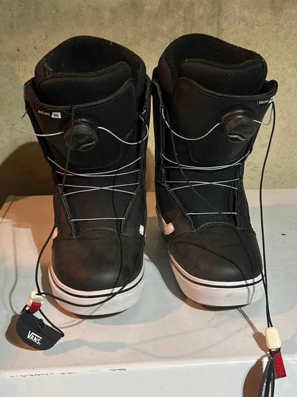 Women’s Vans Snowboard Boots